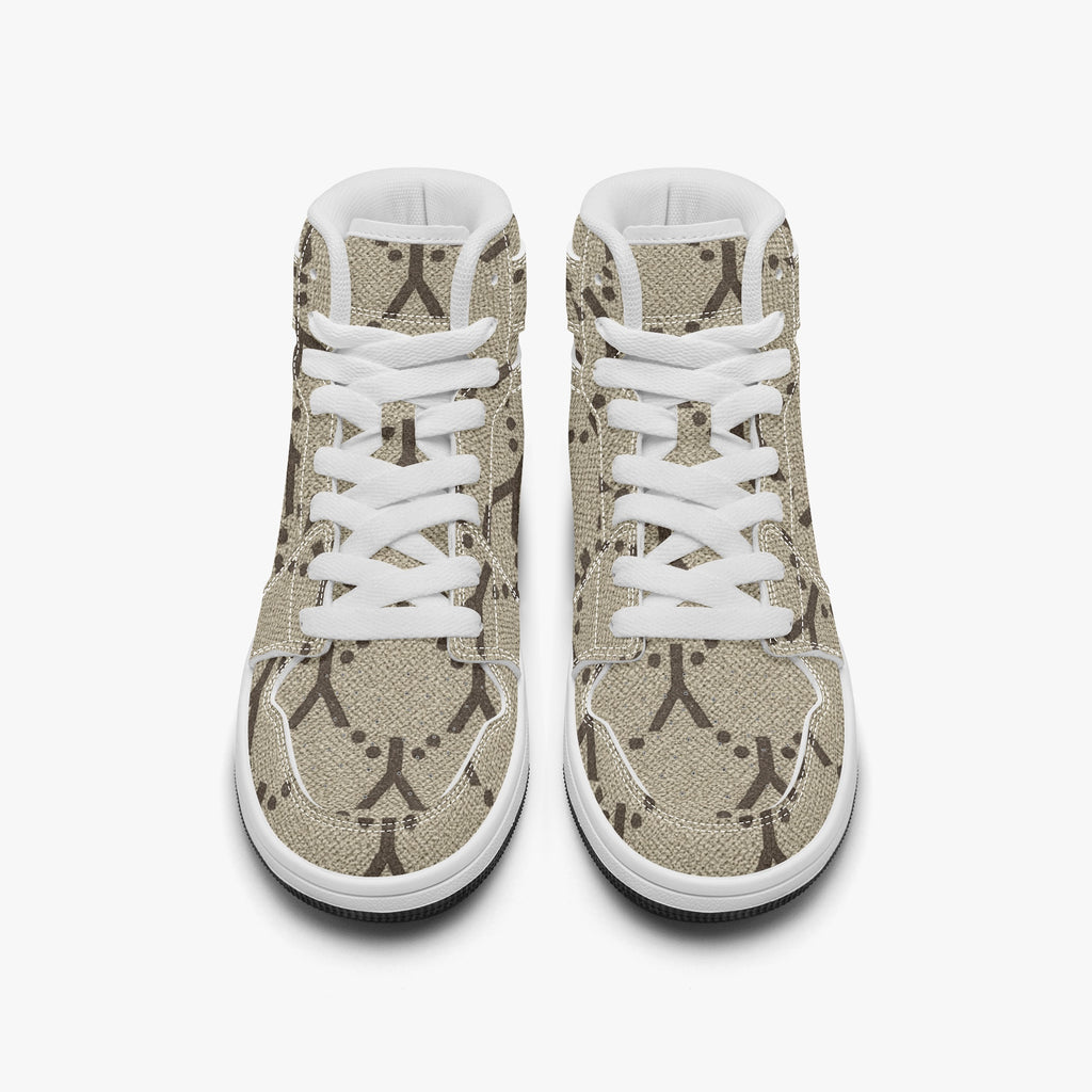 Découvrez les baskets montantes 669 AJ pour enfant. Inspirées du style basketball, elles offrent confort, maintien et un look urbain. Livraison rapide