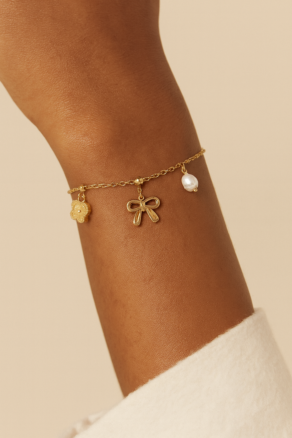 Collier “J’ADORE” en Acier Inoxydable – Chaîne Maille & Lettres Strassées | Bijou Tendance Femme