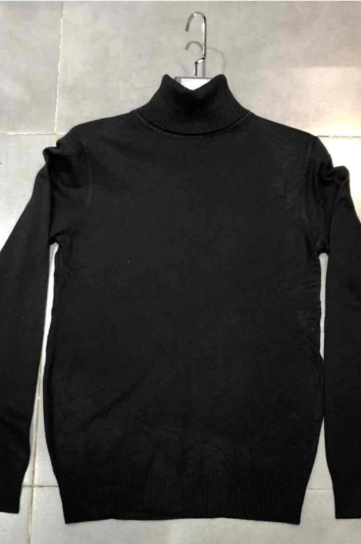 Pull noir à col montant toucher doux – Collection Automne/Hiver 2025/2026