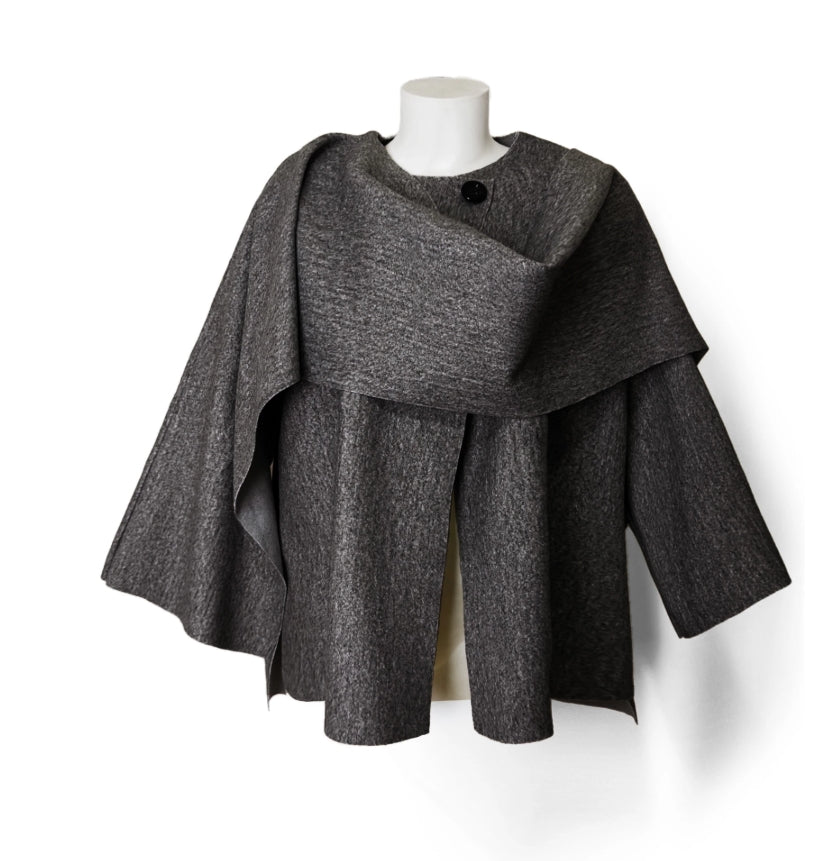 Cape Élégante en Viscose, Polyester & Laine – Manteau Chic Automne/Hiver | Collection 2025/2026