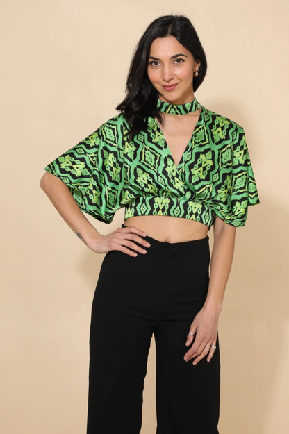 Fluid satin crop top with bold print